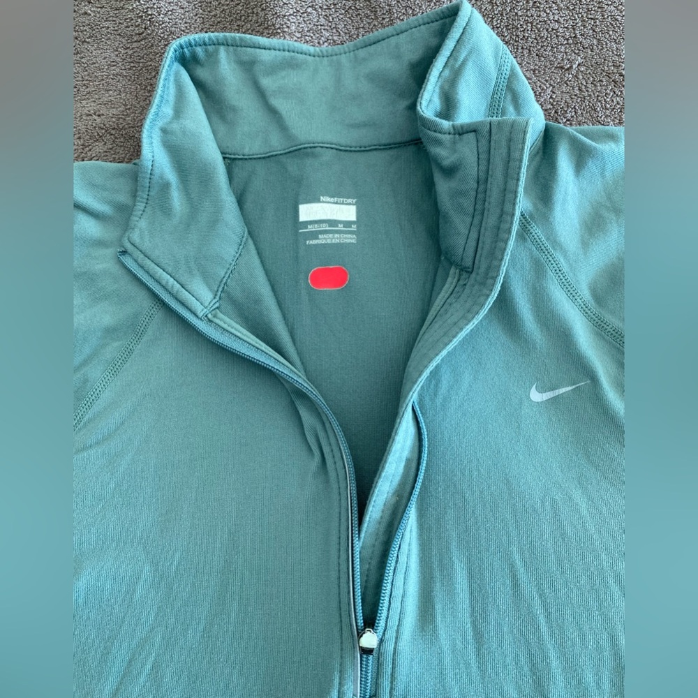 Nike Fit Dry Women's 1/2-Zip Running Top - Picture 3 of 7